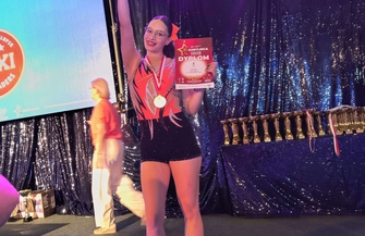 Wschowskie cheerleaderki triumfują w Kobylnicy. Julia Tkacz z medalami mimo kontuzji
