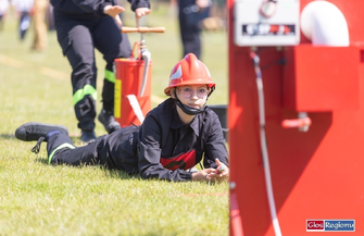 Strażacka rywalizacja na Stadionie Miejskim we Wschowie. W zawodach wzięło udział kilkaset osób ZDJĘCIA