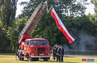 Strażacka rywalizacja na Stadionie Miejskim we Wschowie. W zawodach wzięło udział kilkaset osób ZDJĘCIA