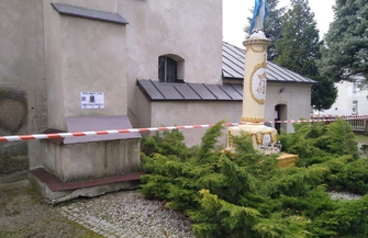 Koniec z wilgocią i szkodnikami. Trwa renowacja kościoła w Starych Drzewcach