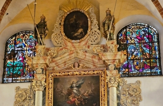 Rusza renowacja witraży w kościele farnym we Wschowie