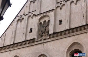 Zabytkowa płaskorzeźba na fasadzie Kripplein Christi zostanie odnowiona ZDJĘCIA