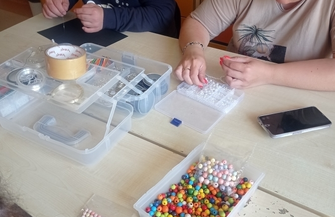 Absolwenci SOSW rozwijają talenty w programie Rehabilitacja 25