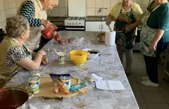 Seniorzy z gminy Szlichtyngowa aktywnie. Piknik warsztaty i profilaktyka