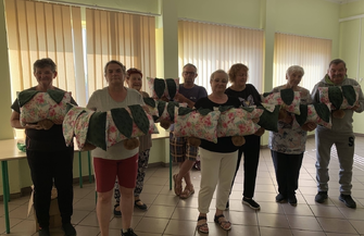 Seniorzy z gminy Szlichtyngowa aktywnie. Piknik warsztaty i profilaktyka