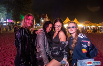 Deszcz nie przestraszył fanów hip-hopu. Drugi dzień Rap Stacji za nami ZDJĘCIA