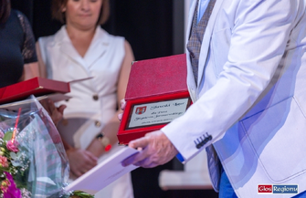 Inauguracja Dni Sławy 2025. Frączak honorowym obywatelem Jaroszewski i Jurasik z Laurami