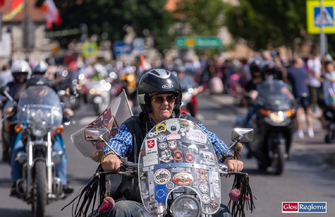 Historyczny korowód przeszedł przez miasto. DziśSława śpiewa z Golec uOrkiestrą FOTO