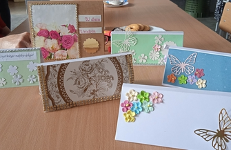 Seniorzy nie narzekają na nudę. Podsumowanie lipcowych zajęć w klubach ZDJĘCIA