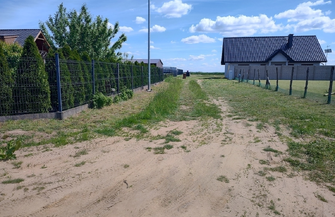 Kostka betonowa zastąpiła kruszywo. Mieszkańcy Goli mają nową drogę