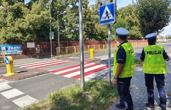 Policjanci sprawdzili bezpieczeństwo przy szkołach. Lada dzień rozpoczyna się rok szkolny 20252026