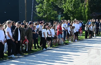 Sława upamiętniła 86. rocznicę wybuchu II wojny światowej. Delegacje złożyły kwiaty pod pomnikiem