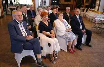 Pół wieku razem. Siedem par odebrało medale za długoletnie pożycie ZDJĘCIA