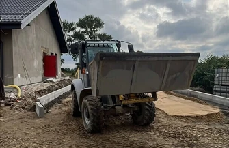 Budowa sali wiejskiej w Kandlewie coraz bliżej końca. Już tej jesieni