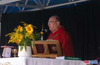 80 lat OSP Stare Strącze. Druhowie otrzymali nowy sztandar ZDJĘCIA