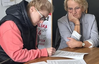 Gmina Wschowa dofinansowuje remonty kamienic. Wspólnota z ul. Jasnej 2 jużpo podpisaniu umowy