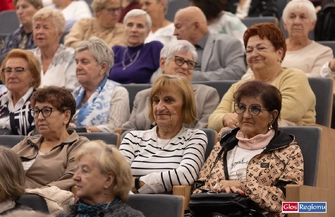 Osiemnasta inauguracja. Uniwersytet Trzeciego Wieku we Wschowie rozpoczął nowy rok akademicki