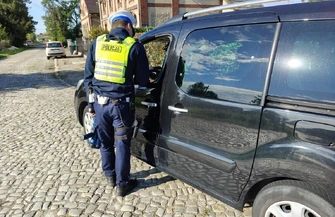 Policjanci zatrzymali 48 kierowców. Rekordzista gnał 106 kmh przez Szlichtyngowę