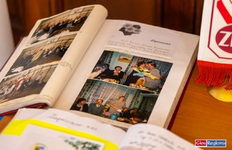 120 lat w Polsce 80 we Wschowie. Członkowie ZNP świętowali w Staszicu