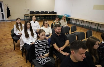 Stypendia rozdane. Burmistrz Wielgus nagrodziła najzdolniejszych uczniów