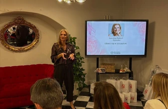 Różowy Październik w Bibliotece. Panie wzięły udział w warsztatach wykładach i konsultacjach