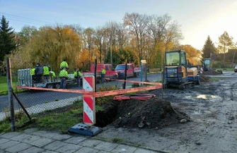 Budowa sieci światłowodowej w Jędrzychowicach. To jużósma miejscowośćw gminie