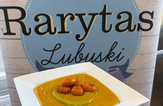 Lubuski Rarytas w I ZS we Wschowie. Tomasz Proc poprowadził warsztaty kulinarne