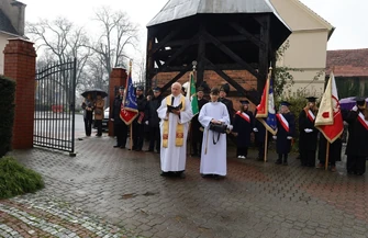 Szlichtyngowa uczciła Święto Niepodległości. Spektakl uczniów z Jędrzychowic wzruszył mieszkańców