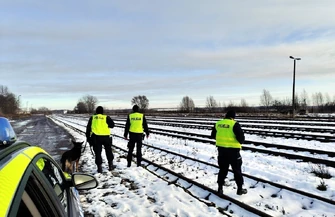 Operacja TOR. Policja patroluje infrastrukturę kolejową również w powiecie wschowskim