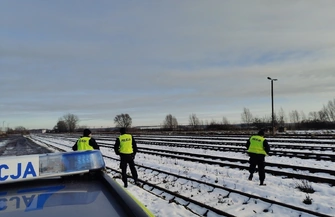 Operacja TOR. Policja patroluje infrastrukturę kolejową również w powiecie wschowskim