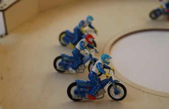 Żużlowcy Unii Leszno w Staszicu. Młodzi sportowcy spotkali się z uczniami