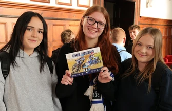 Żużlowcy Unii Leszno w Staszicu. Młodzi sportowcy spotkali się z uczniami