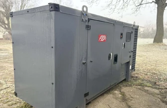 Powiat Wschowski dostał ponad milion złotych z programu OLiOC. Kupił m.in. koparkę agregaty i uczy co robić w kryzysie