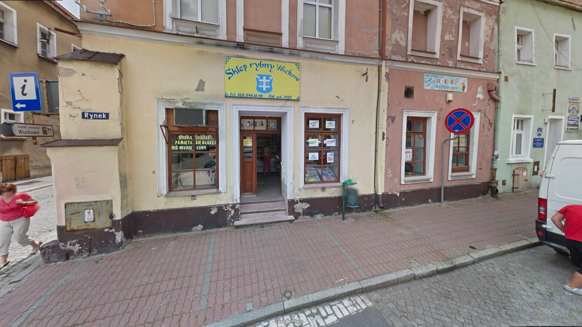 Sklep rybny we Wschowie. Kadr z 2012 roku.