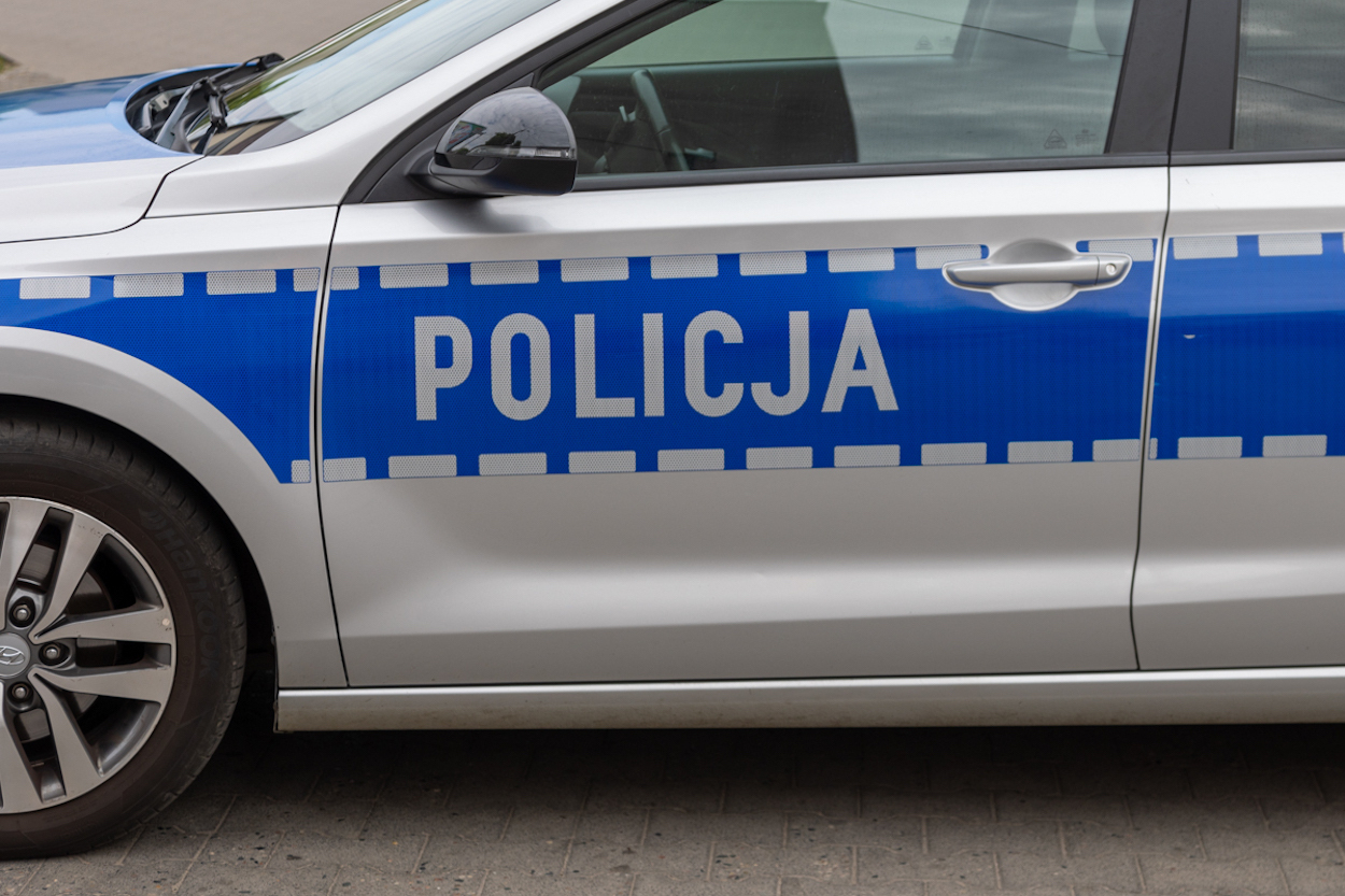 Podał dane karty i puścił dwa bliki piły nigdy nie otrzymał. Mieszkaniec gminy Sława stracił pieniądze