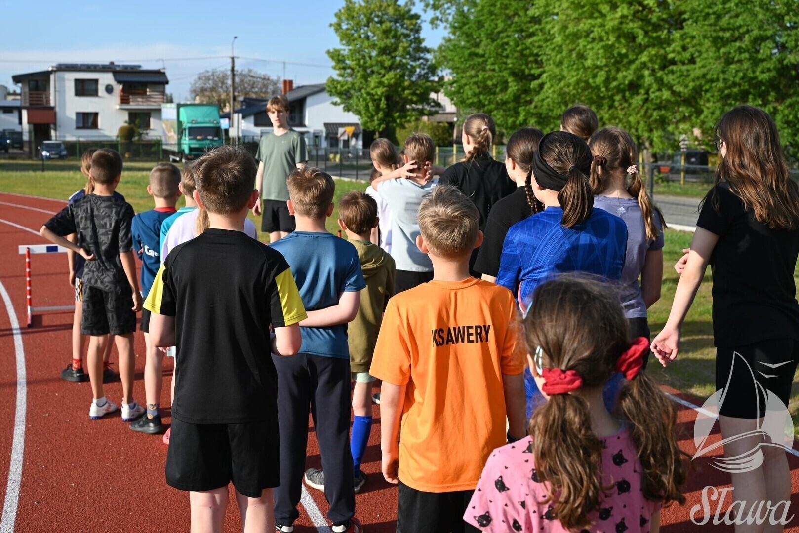 Sekcja lekkoatletyczna jużpo pierwszych zajęciach. Treningi na Stadionie w Sławie prowadzi Gabriel Dziełakowski
