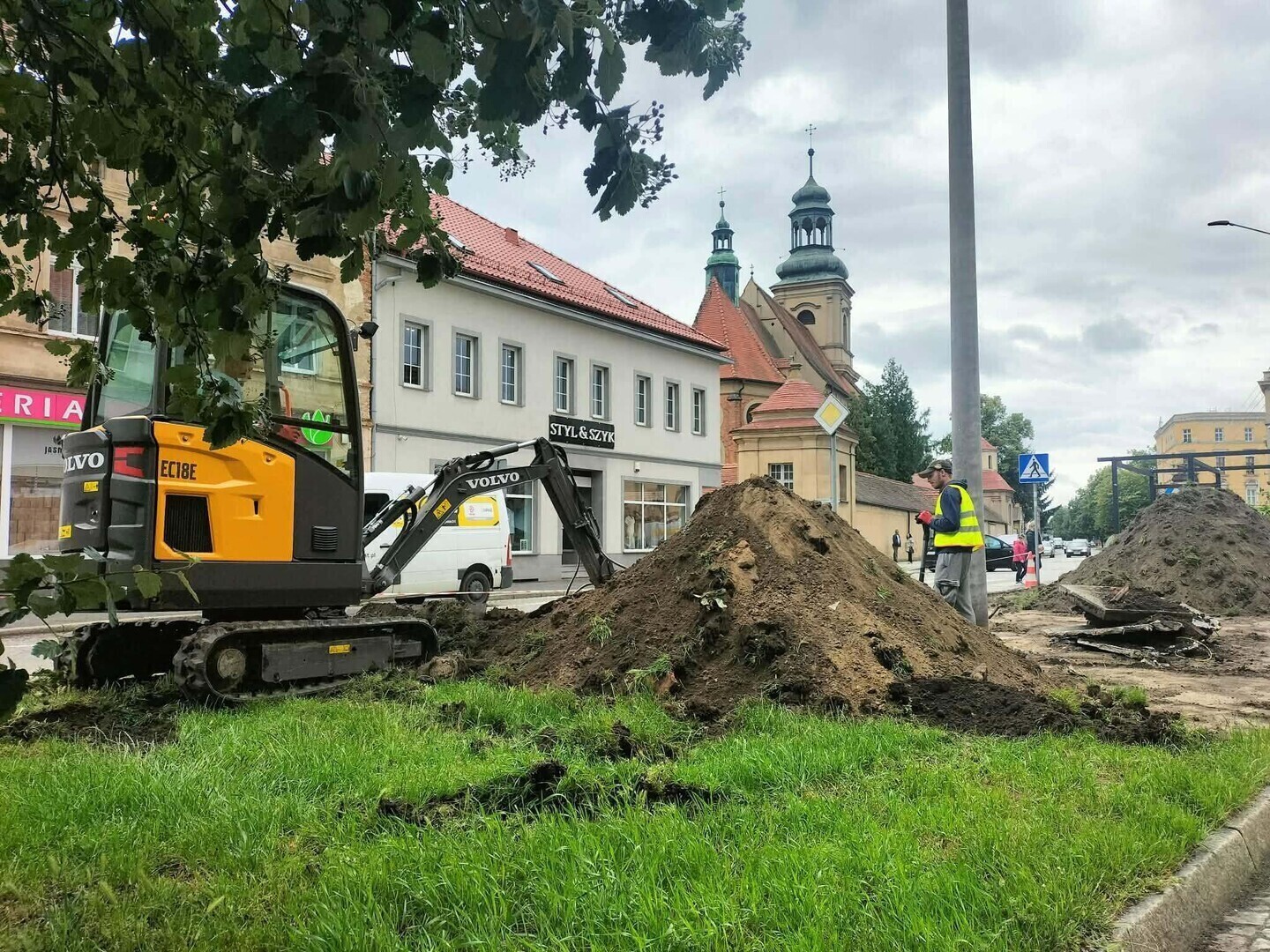 Gmina Wschowa zmienia krajobraz ul. Niepodległości