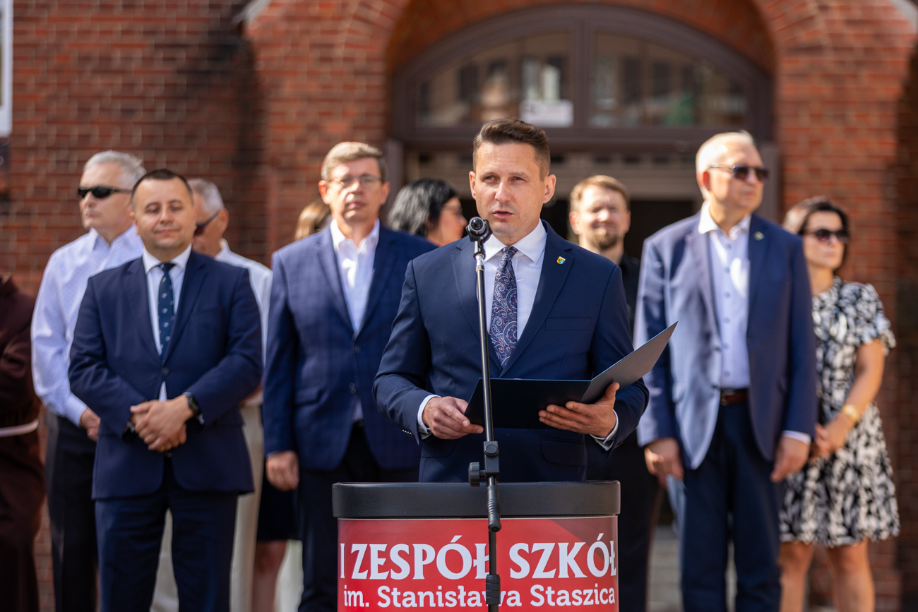 Piotr Wieland dyrektor I ZS we Wschowie