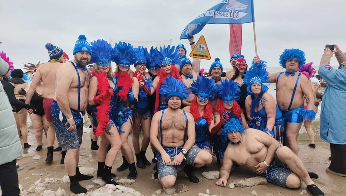 Prawie 7 tysięcy morsów w Bałtyku. Wschowianie też tam byli [ZDJĘCIA]