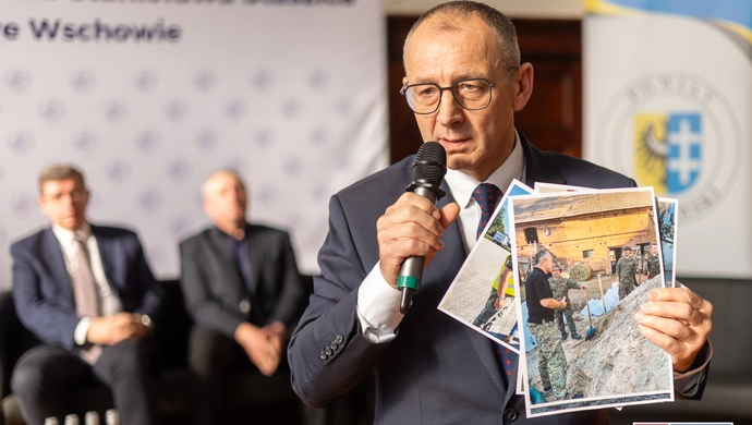 Wojewoda w powiecie wschowskim. Rozmawiano o pieniądzach, oświacie i demografii [WIDEO]