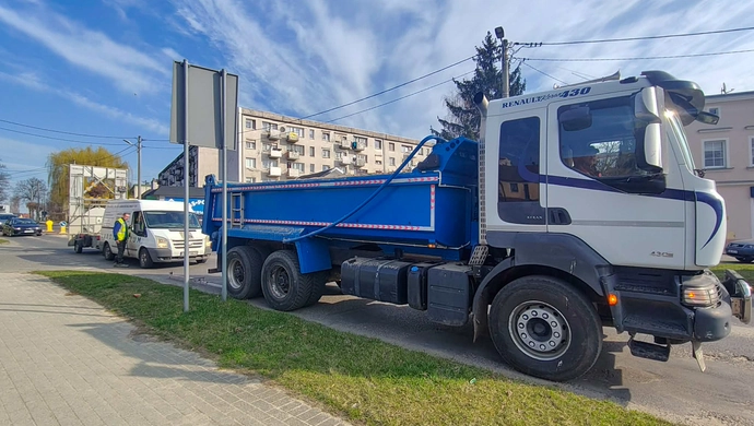 Wolsztyńska pod lupą ekspertów. Trwają pomiary i testy nawierzchni pod przyszłą przebudowę