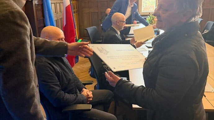 15 wspólnot podpisało umowy. Ruszają remonty wschowskich kamienic