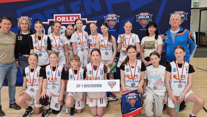 Drugi medal w tydzień. SP1 Wschowa wicemistrzyniami województwa w turnieju Sochana