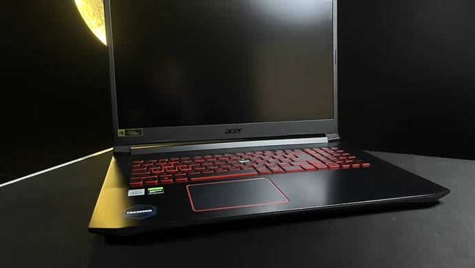 Naprawa laptopów w województwie lubuskim - dlaczego warto postawić na lokalny serwis?