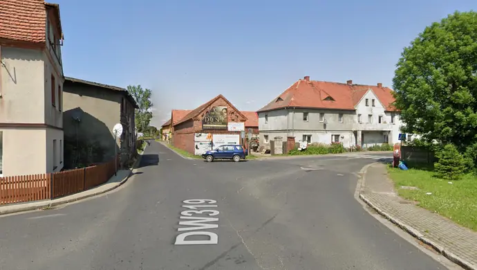 Niebezpieczne skrzyżowanie w Krzepielowie zostanie przebudowane? Może dojść do wyburzenia