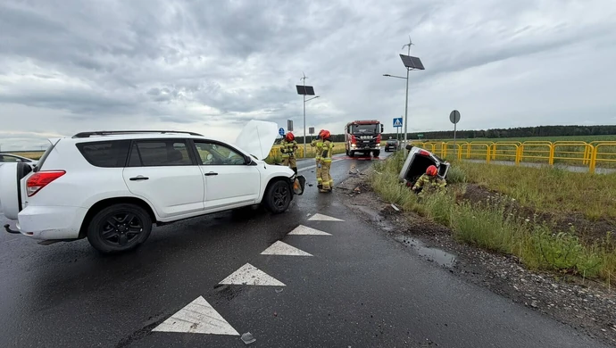 Wypadek na krzyżówce w gminie Szlichtyngowa. 58-latka trafiła do szpitala w Głogowie