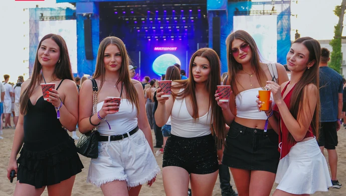 Rap Stacja Festiwal 2026 za nami. Bilety wyprzedane, finał na Main Stage zagrali OKI i Sobel [ZDJĘCIA]