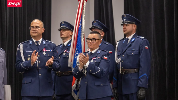 Powiatowe Święto Policji we Wschowie. 28 awansów i medal od ministra [ZDJĘCIA]