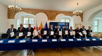 Wschowa i Szlichtyngowa na trasie nowej, szybkiej „Dwunastki”. 12 samorządów podpisało memorandum