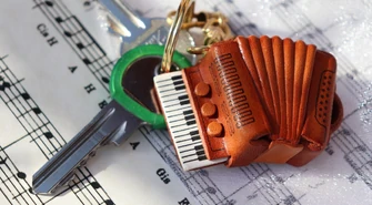 Pomysły na prezenty dla pracowników z logo firmy. Gadżety reklamowe od Printerio